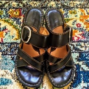 Born black leather buckle sandals
